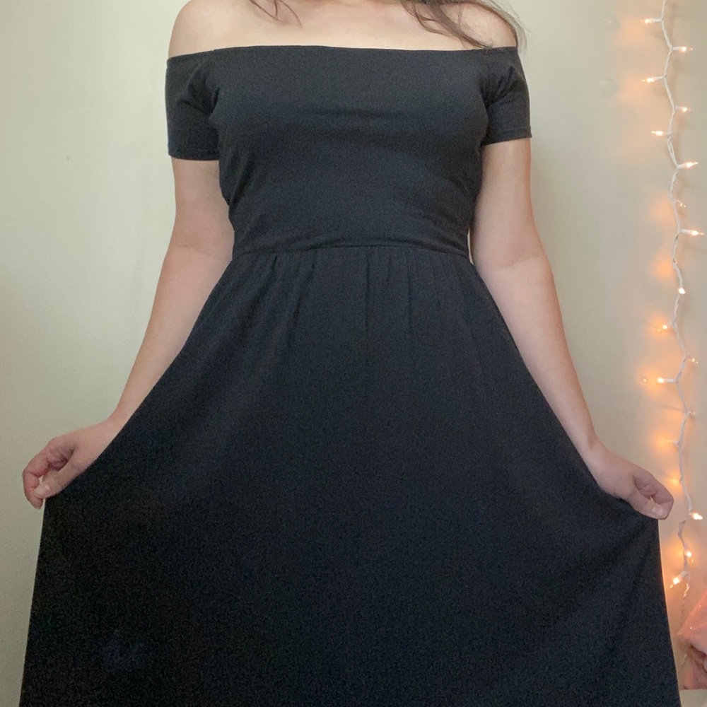Long Dress Urban Outfitters Off Shoulder